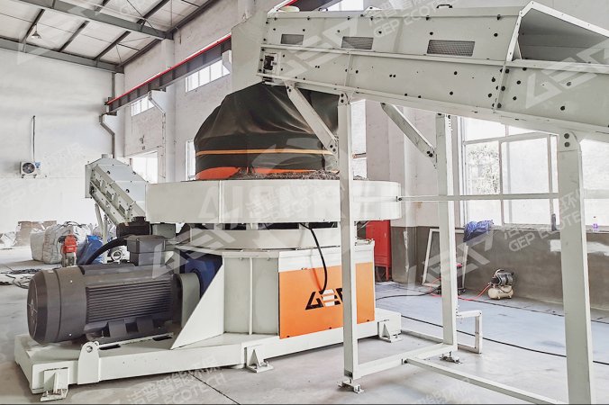 Çinin Zhejiang şəhərində RDF Pellet İstehsal Xəttində Sənaye Atıntıları